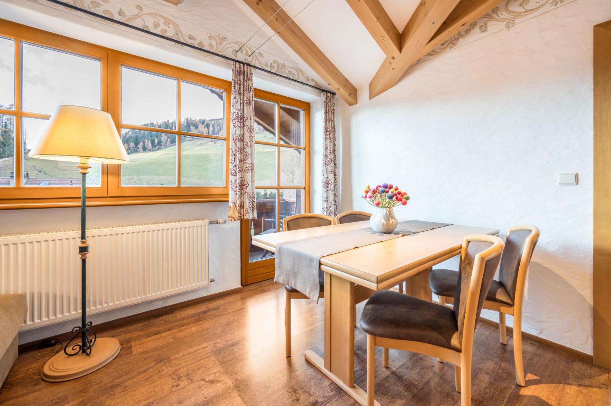 Ferienwohnung Haus Zur Vogelweide App 6 Toblach Exterior foto